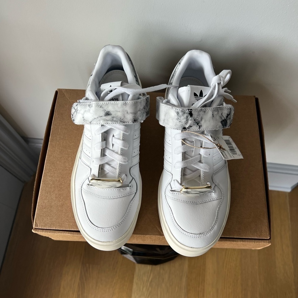 Adidas Originals Forum Bonega sneakers in white with marble print - Picture 4 of 15